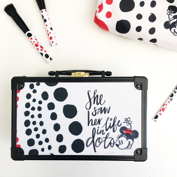 Other - Makeup box